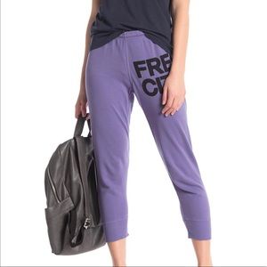 cropped free city sweatpants!